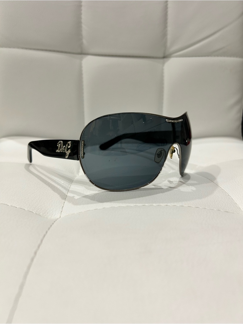 vintage dolce & gabbana d&g shield sunglasses